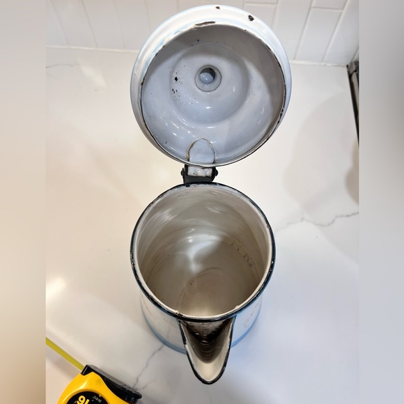 Antique Blue and White Enamelware Coffee Pot Flowers Stewart W Virginia - Picture 6 of 9